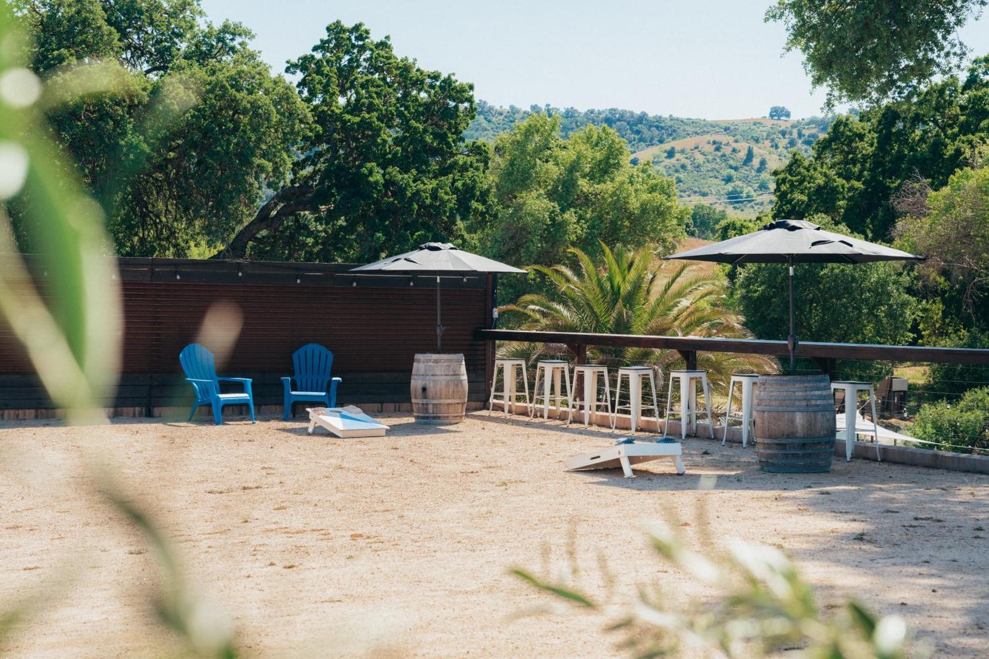 Wine Country Modern Farmhouse With Heated Pool, Hot Tub, Cybertruck 파소 로블레스 외부 사진
