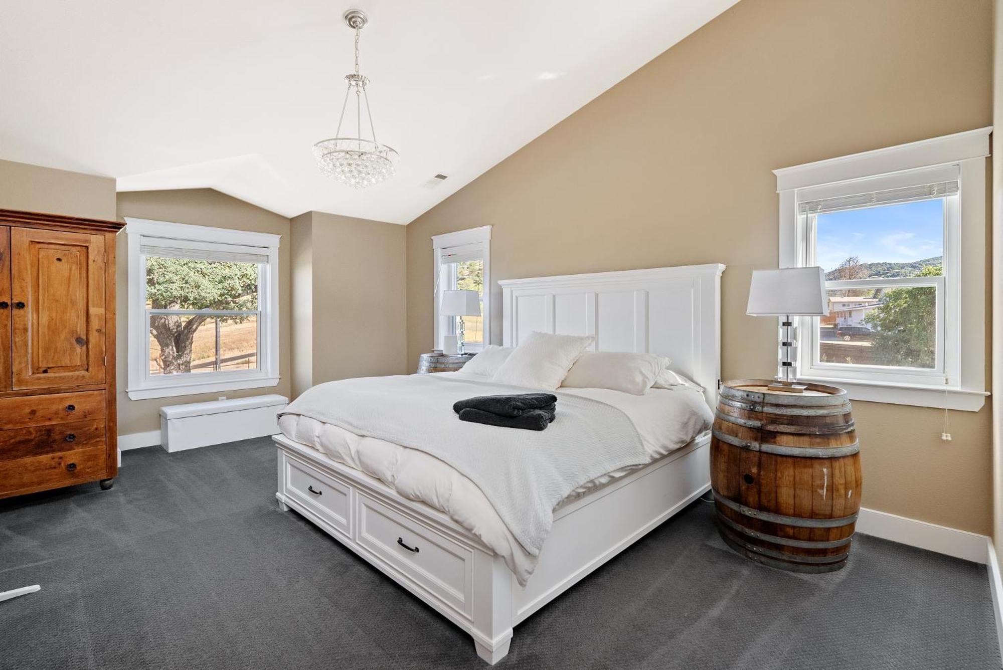 Wine Country Modern Farmhouse With Heated Pool, Hot Tub, Cybertruck 파소 로블레스 외부 사진