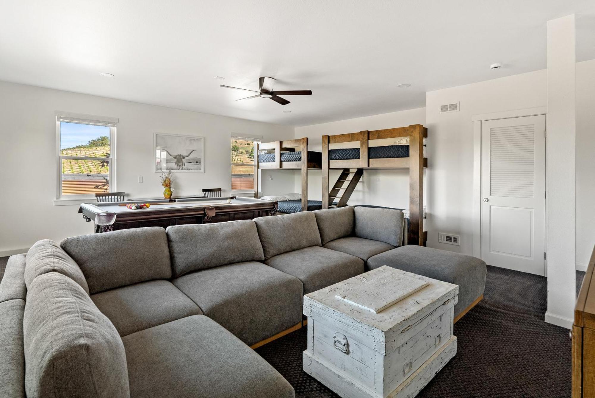 Wine Country Modern Farmhouse With Heated Pool, Hot Tub, Cybertruck 파소 로블레스 외부 사진